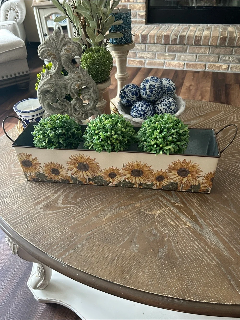 NEW! Vintage Inspired Shabby Chic LARGE Sunflower Metal Planter Box Basket